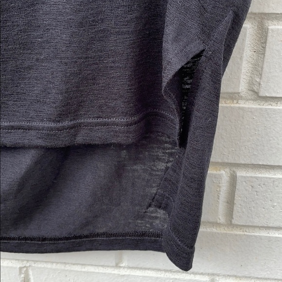 Banana Republic Top - Picture 7 of 9